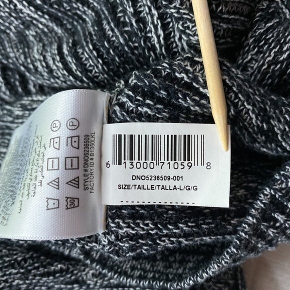 BCBGeneration Cropped Gray Wide Sleeve Sweater - Picture 7 of 10